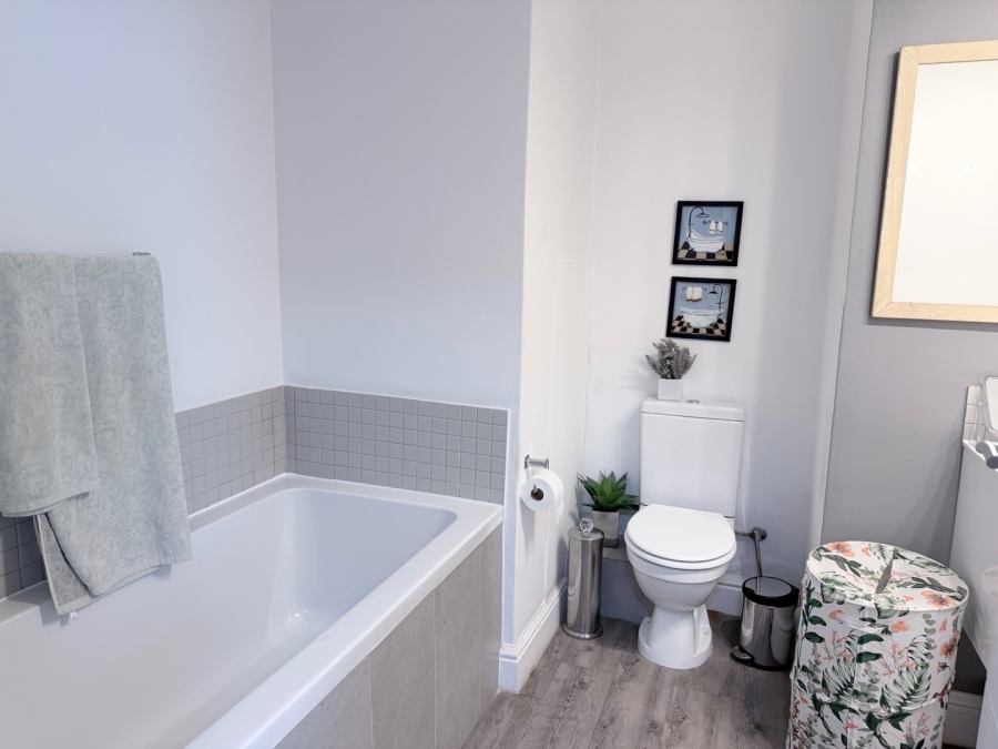 3 Bedroom Property for Sale in Big Bay Western Cape